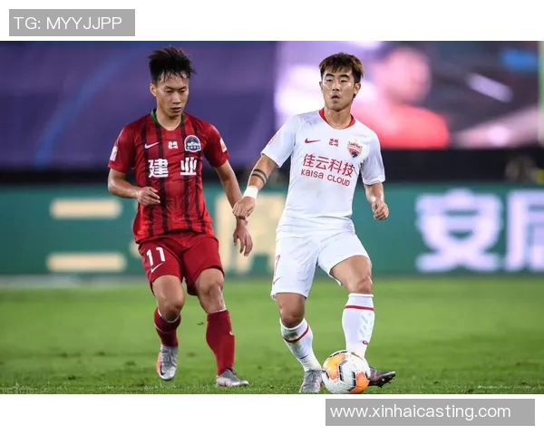 足球明星柯钊的个人资料与职业生涯全景解析